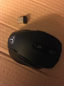 Easterntimes ET D-09 2.4G 4800 DPI Wireless Optical Mouse comes w/ a Receiver - Picture 1 of 3