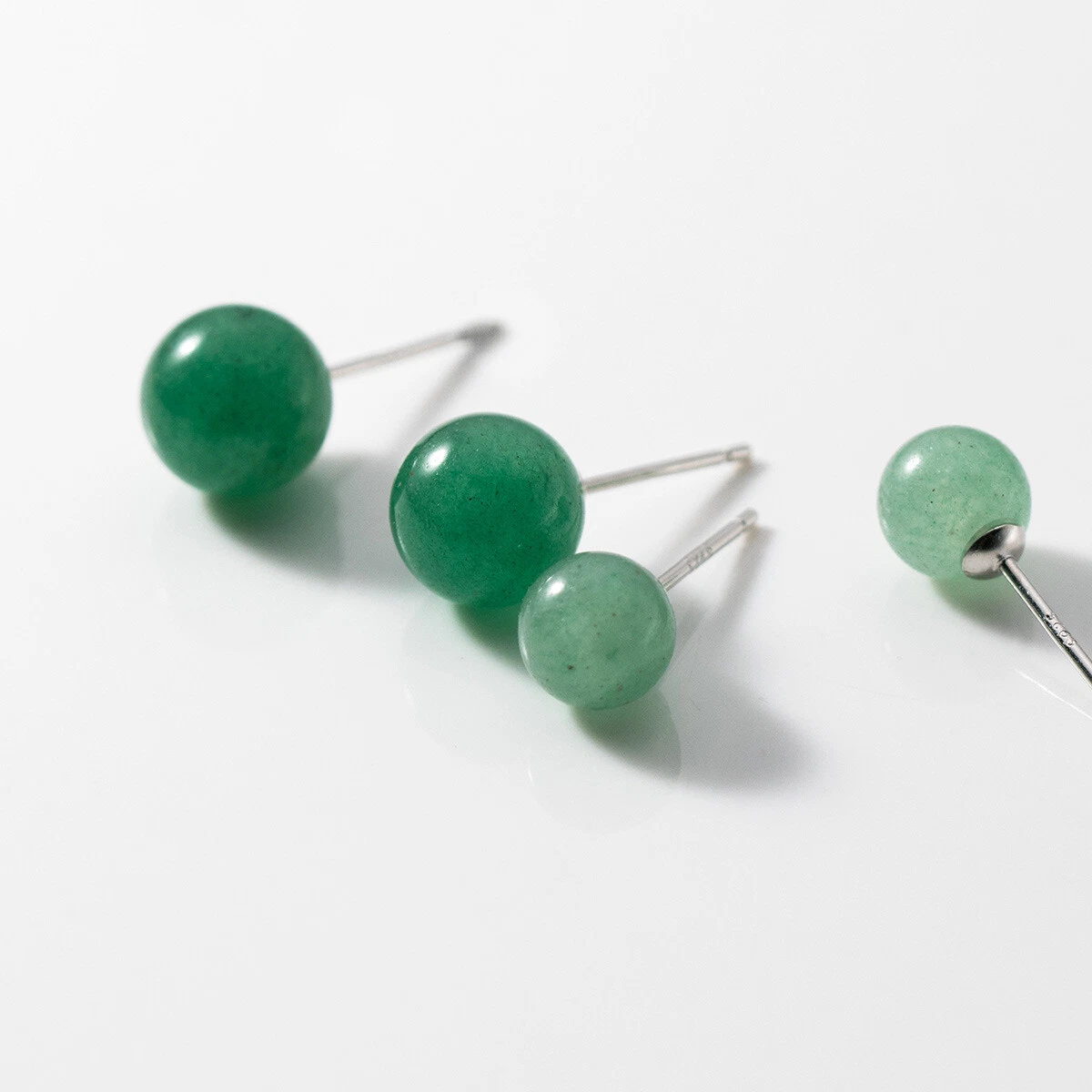 Grüne Jade Ohrstecker 925 Silber – Facettierte Kugeln Ca. 6 Mm, Handgefertigt In Deutschland