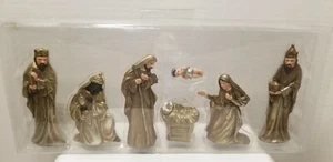 Wondershop Krippe Set Resin Figuren Neu im Karton 2 verfügbar - Bild 1 von 4