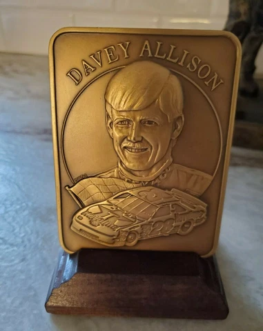 DAVEY ALLISON  14 oz SOLID BRONZE PLAQUE  - MADE IN USA Cover