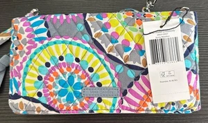 Sunny Medallion Vera Bradley Crossbody Wristlet Wallet 3-in-1 Quilt Cotton NWT - Picture 1 of 8