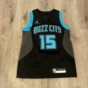 Jugend Kemba Walker Charlotte Hornets "Buzz City" Nike NBA Trikot Größe Youth S - Bild 1 von 6