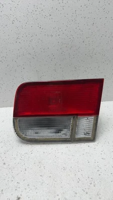 Conjunto de luz trasera derecha Honda Civic 1996 1997 1998 1999 2000 Foto 1 de 4