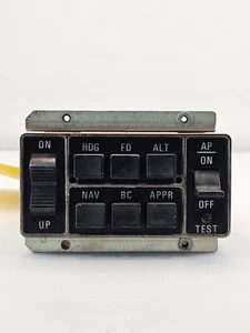 Bendix King KC 290 Mode Controller - Picture 1 of 4