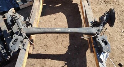 Fiat 500L 2014-2017 eje de viga trasero cargado con bujes 4 puertas solo fabricante de equipos originales 62219794Aa Foto 1 de 3