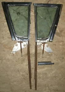 1957 Cadillac Sedan Front Vent Window Chrome Frame Pair (2) Rough Buick 57 58 - Foto 1 di 9