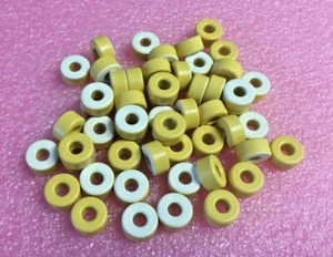 (53 PIECE LOT) T51-26C, MICROMETALS IRON POWDER TOROID CORE MATERIAL 26, .20 ID - Picture 1 of 2