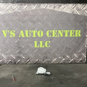 OEM 2013 Kia Sorento 3.5L Rear Window Wiper Motor - Picture 1 of 5