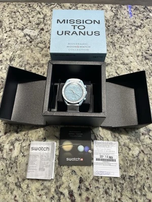 Swatch x Omega Bioceramic MoonSwatch Mission To The Uranus SO33L100 **NEW** - Image 1 of 4