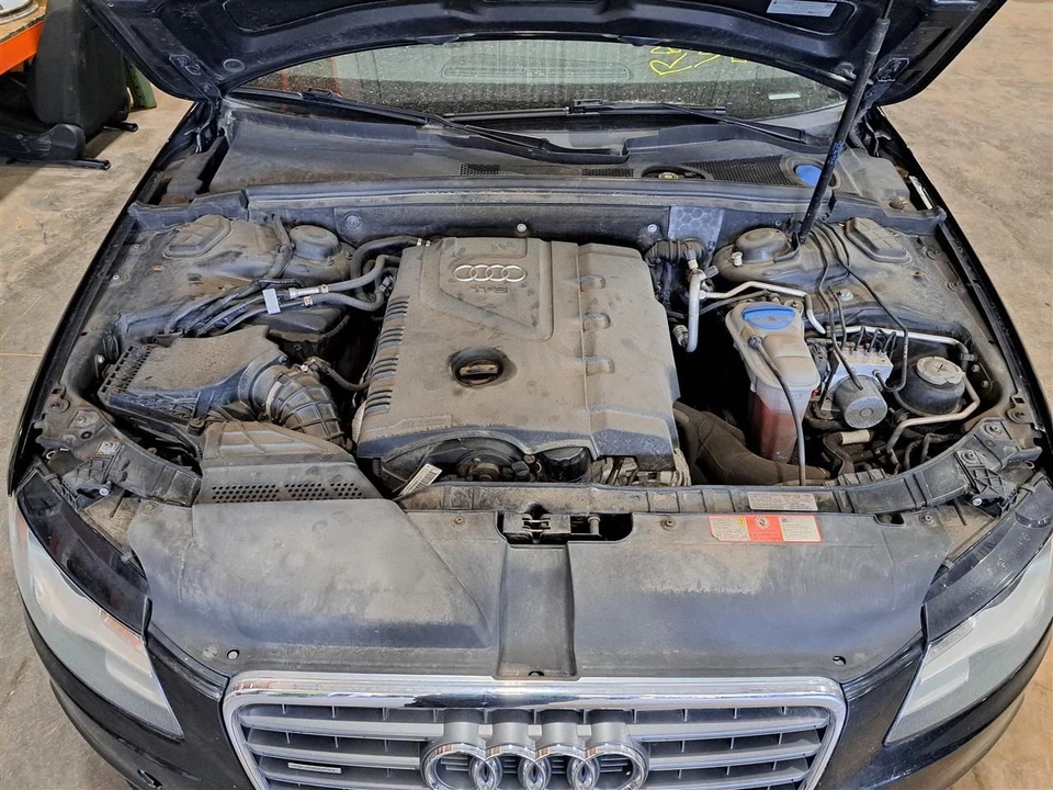 Cilindro maestro de freno 2010 A4 Audi Sku#4171187 Foto 1 de 4