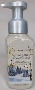 1 BATH & BODY WORKS SNOWFLAKES & CASHMERE GENTLE & CLEAN FOAMING HAND SOAP 8.75. - Picture 1 of 6