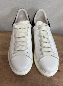 Size 39 Alexander McQueen Oversized White Black Sneaker - Picture 1 of 7