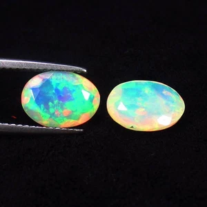 Coppia Ovale Opale Fuoco Gioco Etiope Naturale Multicolore 2,76 Ct-2304 - Foto 1 di 4