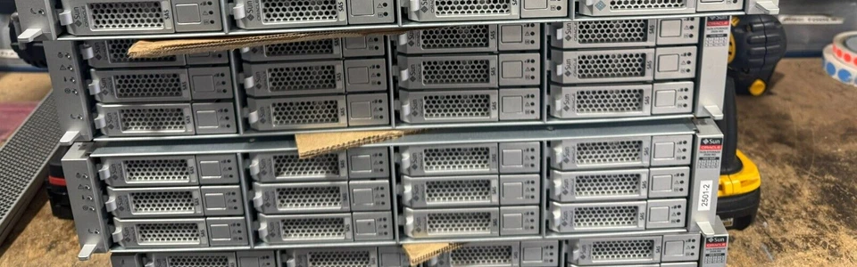 SUN ORACLE Storage Tek 2540 FC Array with 6x146GB 15K 2x375-3499 2xDC Power - Image 1 of 4