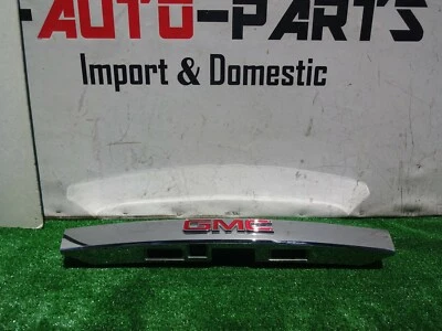 2010 2015 GMC TERRAIN DECK LID LIFTGATE HANDLE MOLDING OEM 2011 2012 2013  - Image 1 of 4