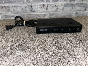 RCA Digital TV Converter Model DTA800B1L No Remote - Picture 1 of 3