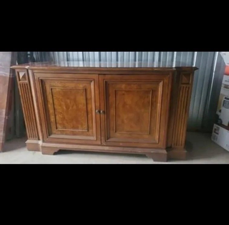 Consola de entretenimiento de plasma Ethan Allen Townhouse Collection MSG 4 FLETE Foto 1 de 4