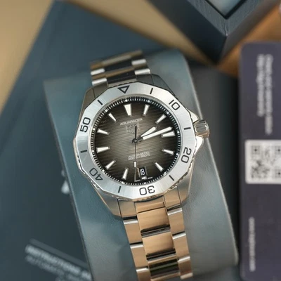 Reloj TAG Heuer Aquaracer Hombre Negro - WBP2110.BA0627 Completo 2023 Foto 1 de 4