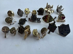 20 VINTAGE RELIGIOUS CHRISTIAN LAPEL PIN LOT CROSSES ANGELS HEARTS OTHERS - Picture 1 of 1