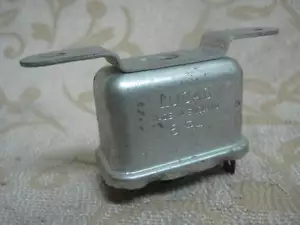 NOS LUCAS 6RA RELAY 24V veicoli esercito militare Landrover 101 109 WB LWB # 33322 - Foto 1 di 2