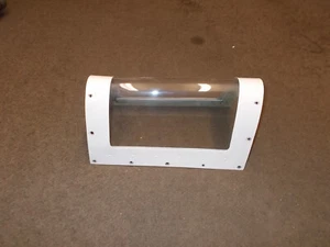 CESSNA 172 LANDING LIGHT LENS & FRAME - Bild 1 von 2