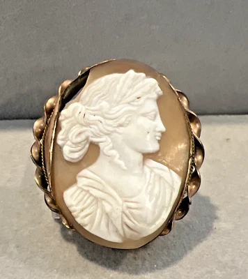 Antique Victorian Gold Tone Carved Shell Cameo Pendant - Image 1 of 4