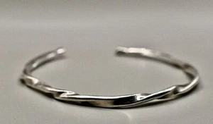 Brazalete Retorcido Joyería Elegante 925 Plata de Ley Sólida Unisex Brazalete 20 Gramos - Imagen 1 de 3
