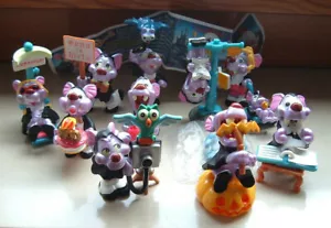 SORPRESINE KINDER PERSONAGGI SINGOLI I TENEBROSI VAMPIRELLI 2000 - Foto 1 di 15