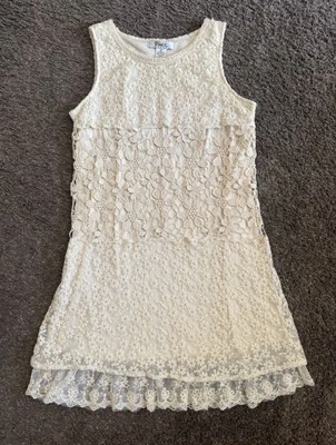 Vestido túnica coqueta mujer crema sin mangas encaje capas cabaña femenino mediano Foto 1 de 4