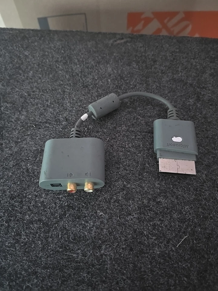 Gray OEM MICROSOFT Xbox 360 AUDIO ADAPTER X808221-002 VIDEO AV RCA CABLE  - Image 1 of 4