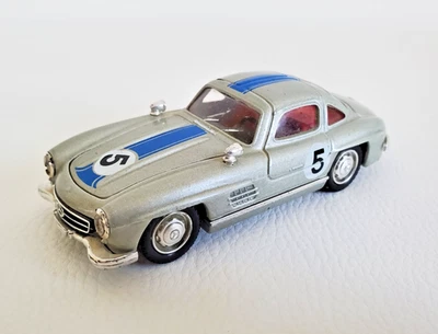 Solido 1/43 Mercedes 300 SL 1954 N°4502 Made In France Auto Da Corsa Vintage - Immagine 1 di 4