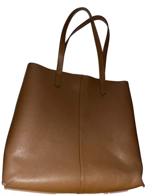 Bolso de Mano Loft de Cuero Tostado Foto 1 de 4