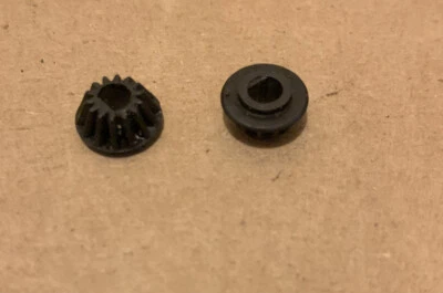 Pro-Pulse / MegaTech B100/T100 Buggy Truggy Drive Shaft Gear Set Radio Shack - Image 1 of 3