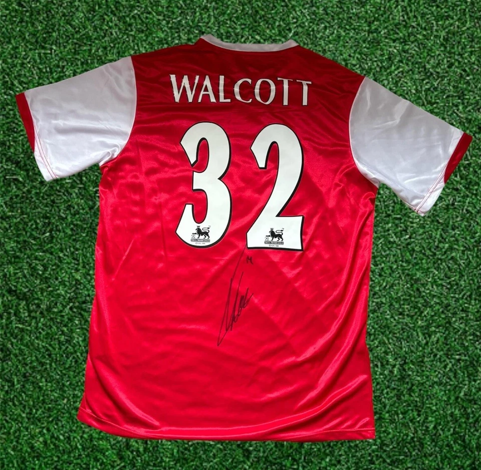THEO WALCOTT GENUINE SIGNED ARSENAL HOME SHIRT 06/07 - Image 1 of 1
