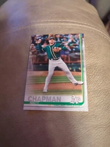 2019 Topps Series 1 MATT CHAPMAN #166 Base Oakland Athletics As MLB - Picture 1 of 2