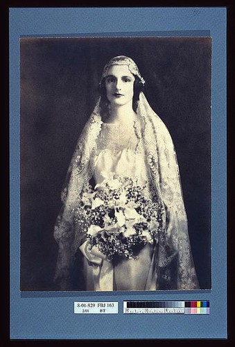 VETEMENTS Bouquet da sposa in possesso sposa abiti abiti abiti pizzo fiori donne 1920