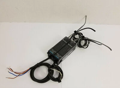 Keyence LV-51MP & LV-52P Digital Laser Sensor Set - Image 1 of 4