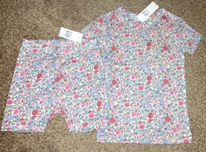 NEW With Tags Baby Gap Girl's S/S (2) Pc. Short Flower Pajamas PJ's 5T/5Yrs - Picture 1 of 2
