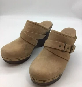 Ugg Natalee Wedge Clogs Women's size 8 Shoes Leather Boho Studded Light Brown - Picture 1 of 12