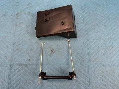 Mitsubishi Outlander 2.4L Battery Tray w/ Holder & Bolts 21k 2014-2020 OEM - Image 1 of 4