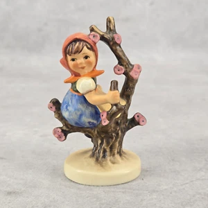 Vintage Hummel Figurine Goebel Apple Tree Girl 141 3 / 0 TMK 5 - 1972 1979 - Picture 1 of 16