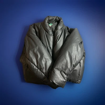 Yeezy YZY x Gap Round Black Original Puffer Kanye West Jacket Size Large - Image 1 of 4