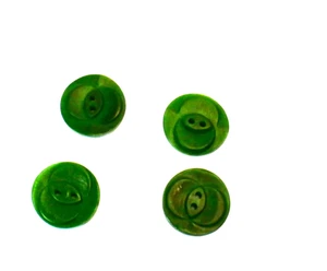 Vintage 3/4 in Lot of 4 Green Celluloid 2-Hole Buttons - Rare find - Picture 1 of 4