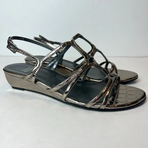 Sandalias Stuart Weitzman Turningdown Demi-Cuña Metálicas Cocodrilo Tirantes Talla 8.5 - Imagen 1 de 10