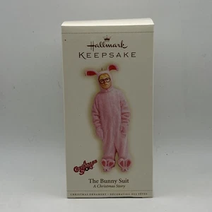 Hallmark Andenken Ornament The Bunny Suit A Christmas Story Ralphie 2006 Neu - Bild 1 von 2