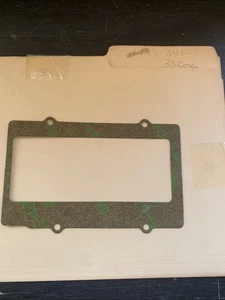 NOS OEM 1972-1977 SUZUKI MOTOR COVER GASKET GT550   11493-34000 - Bild 1 von 2