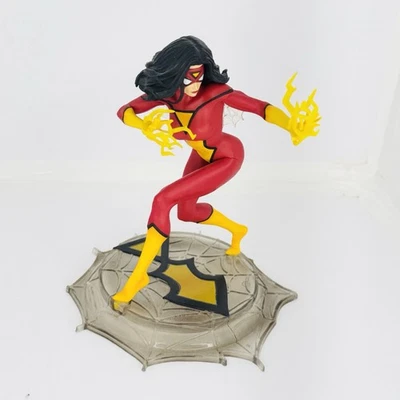Marvel Gallery Spider Woman Diamond Select Toys PVC Statue - Image 1 of 4