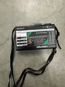 Sony WM-F18/F28 Walkman Cassette Player Working new belt - Picture 1 of 12
