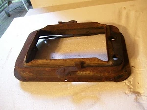 52 53 54 Ford heater square vent mounting piece Crestline Victoria Fairlane 1953 - Picture 1 of 4