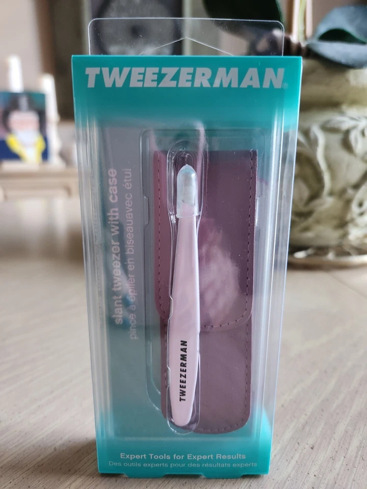 Tweezerman Slant Tweezers with case - FULL-SIZE Pink